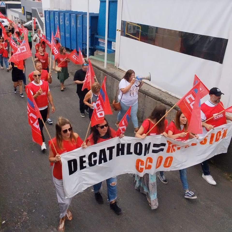 Concentración Decathlon prácticas antisindicais